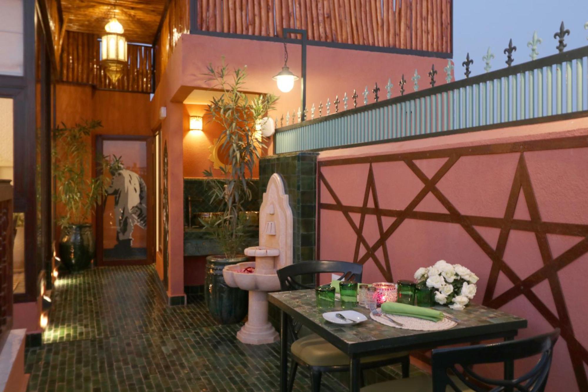 Riad Wazani Square & Spa Marrakesch Exterior foto