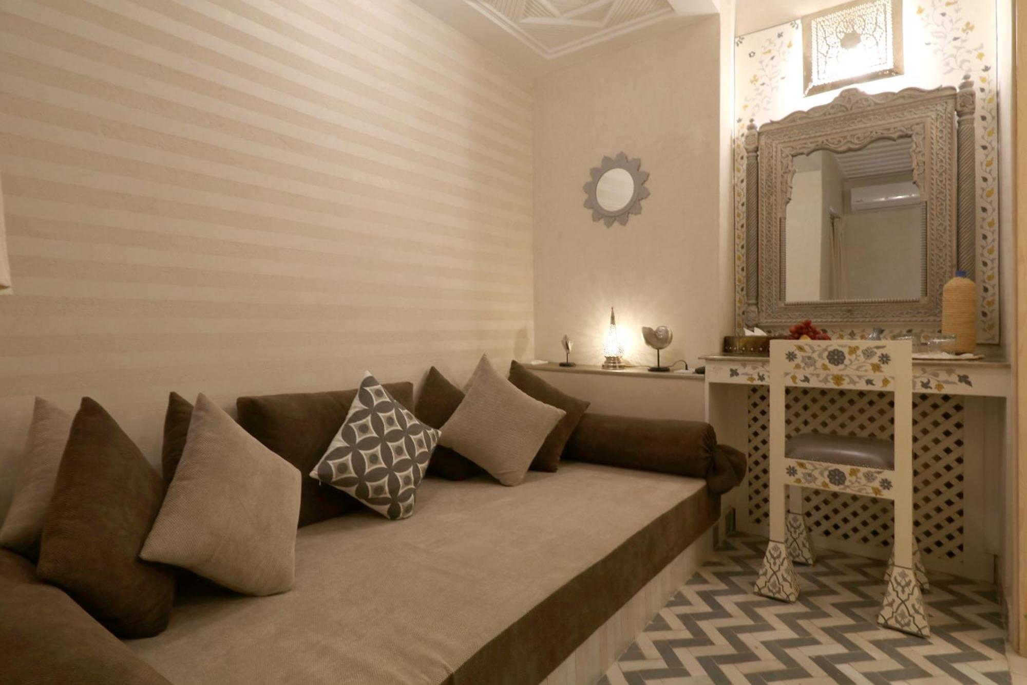 Riad Wazani Square & Spa Marrakesch Zimmer foto