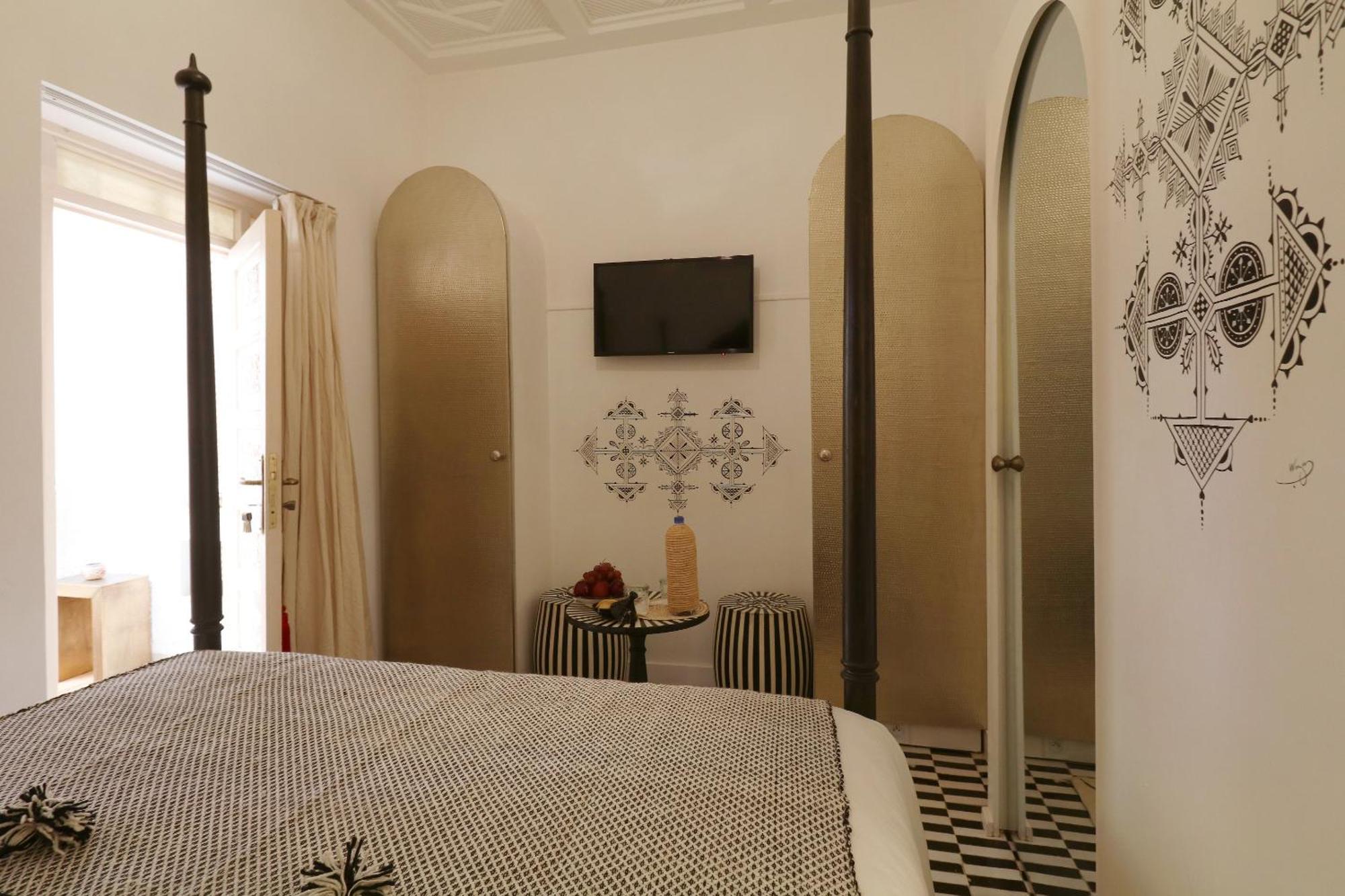 Riad Wazani Square & Spa Marrakesch Zimmer foto