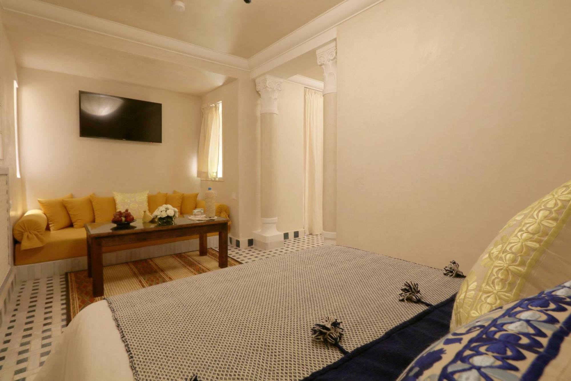 Riad Wazani Square & Spa Marrakesch Zimmer foto