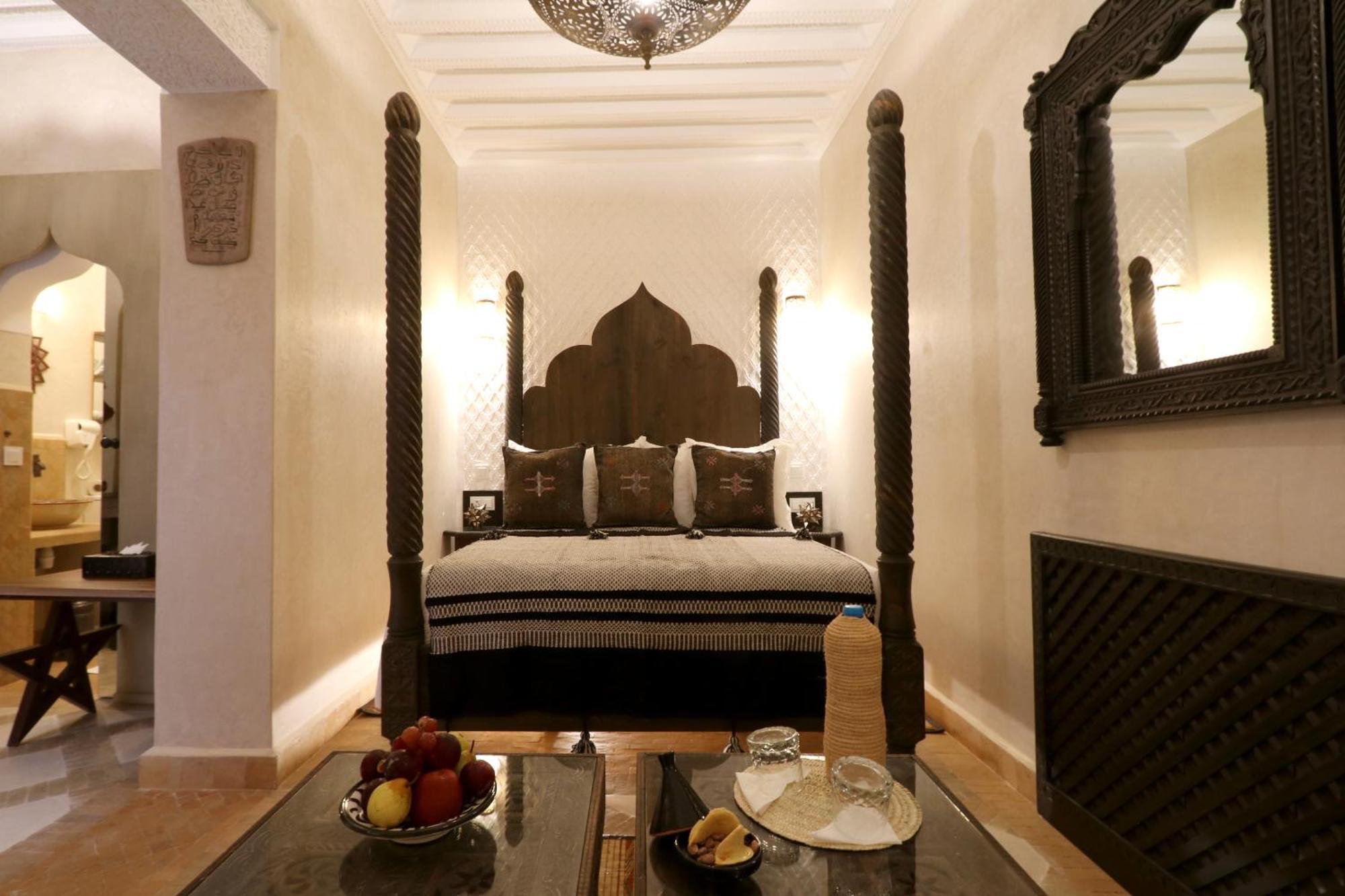 Riad Wazani Square & Spa Marrakesch Zimmer foto