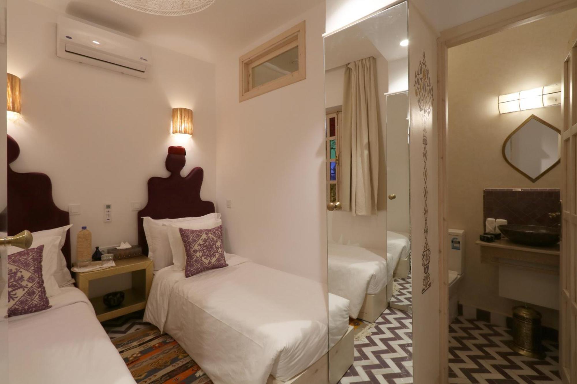 Riad Wazani Square & Spa Marrakesch Zimmer foto