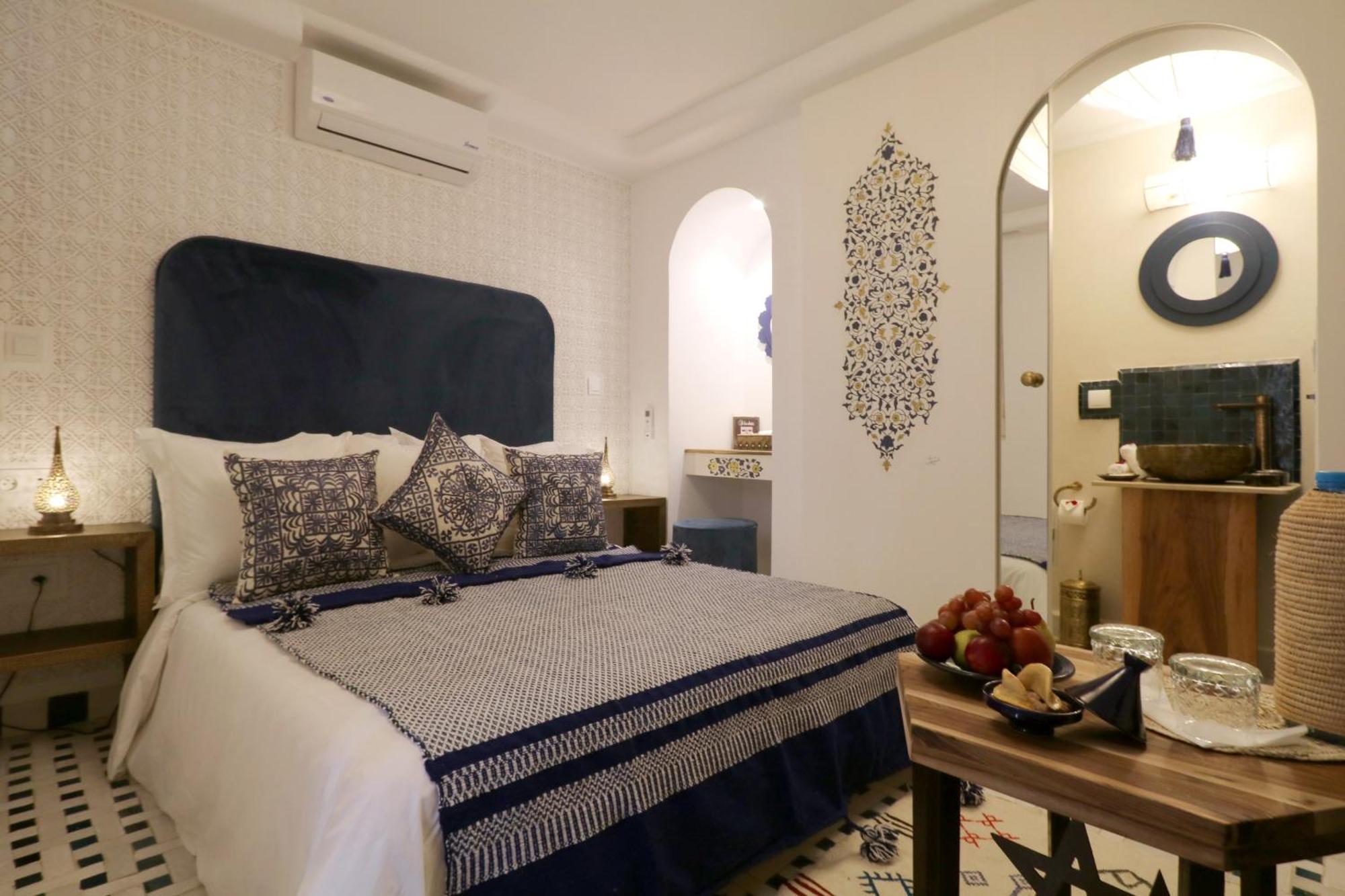 Riad Wazani Square & Spa Marrakesch Zimmer foto